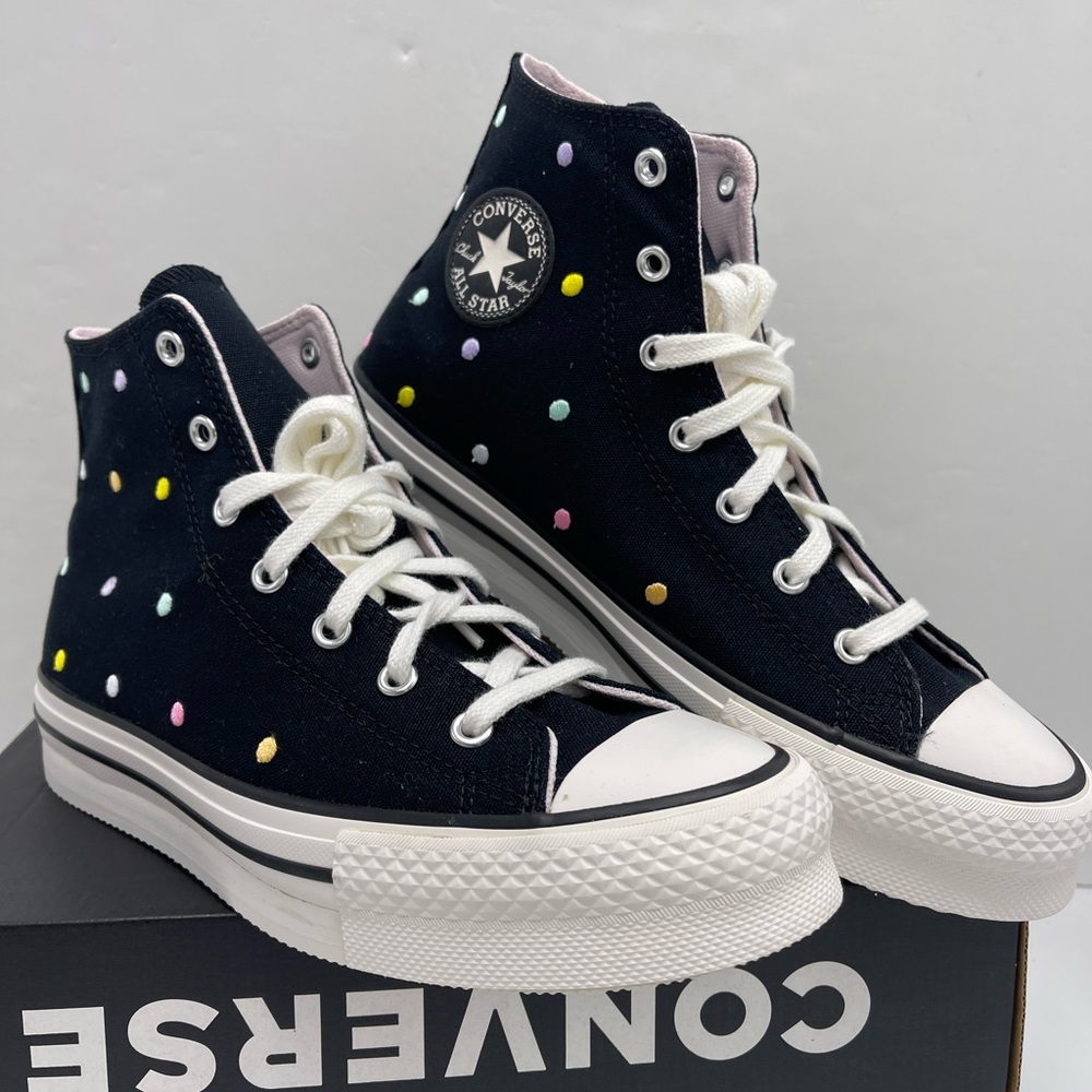 Converse WMNS Multi Polka Dot High-Tops
CTAS EVA LIFT HI
BLACK/VINTAGE Sneakers - Picture 4 of 16